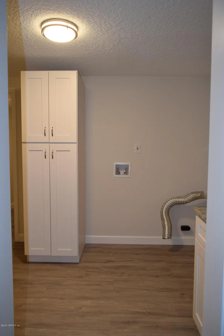 Photo of 274 SARA Drive