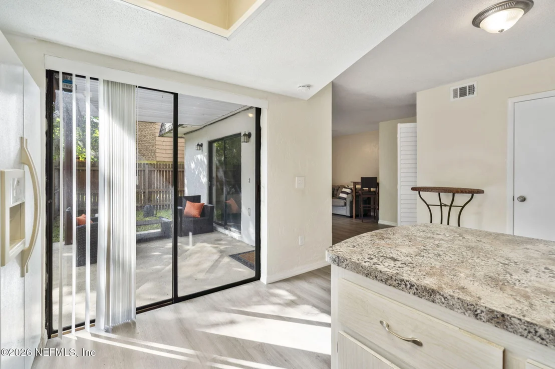 Photo of 69 SPRINGWOOD Square