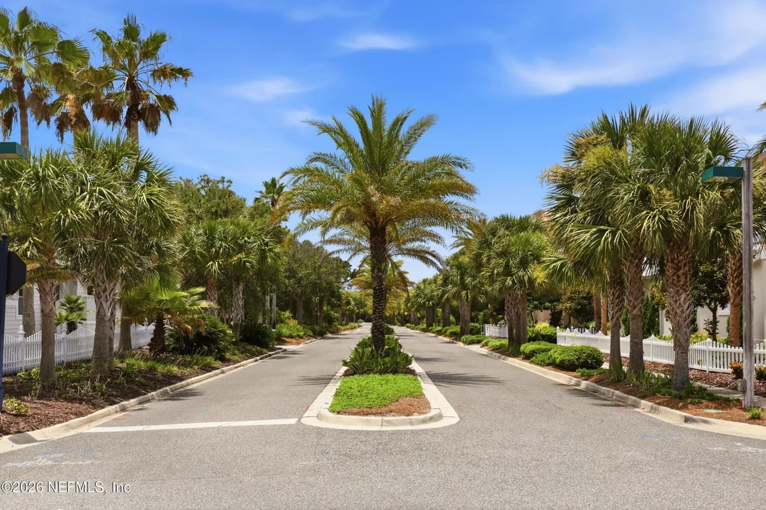 Photo of 688 OCEAN PALM Way