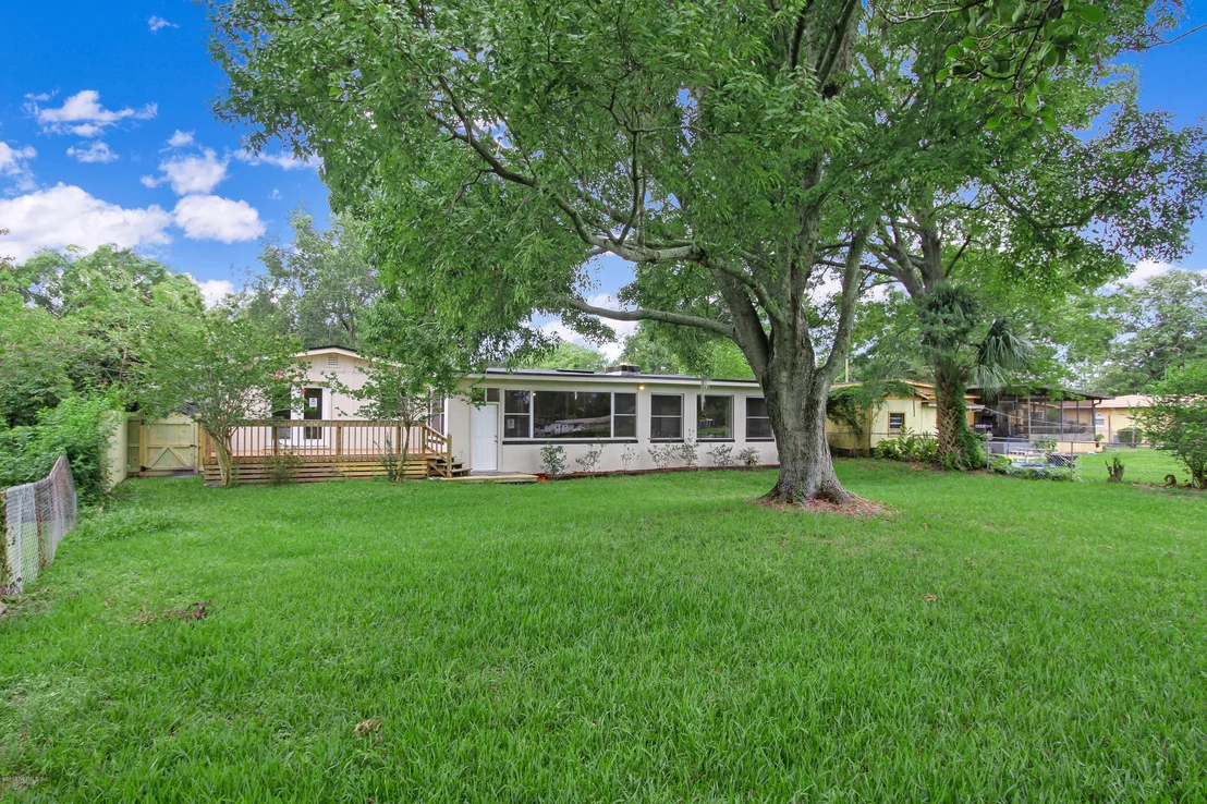 Photo of 7462 SPINOLA Road