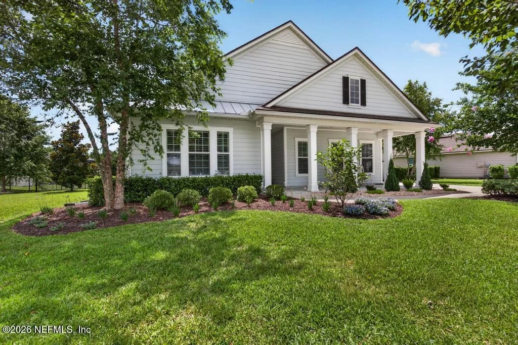 Photo of 660 OUTLOOK Drive