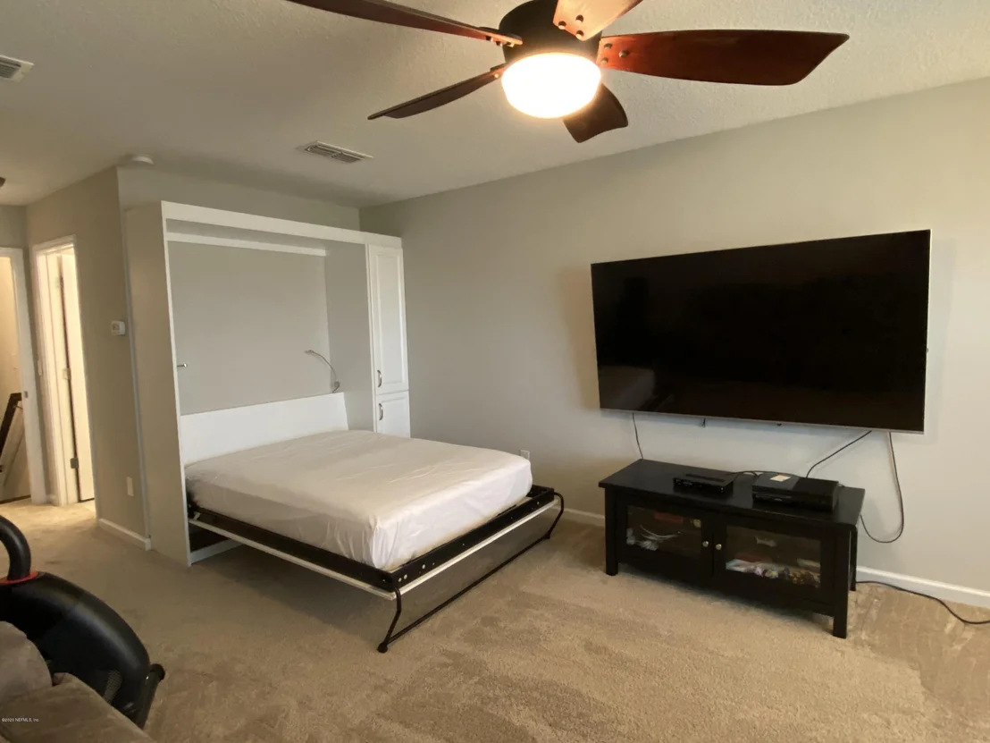 Photo of 114 MERCUTIO Lane
