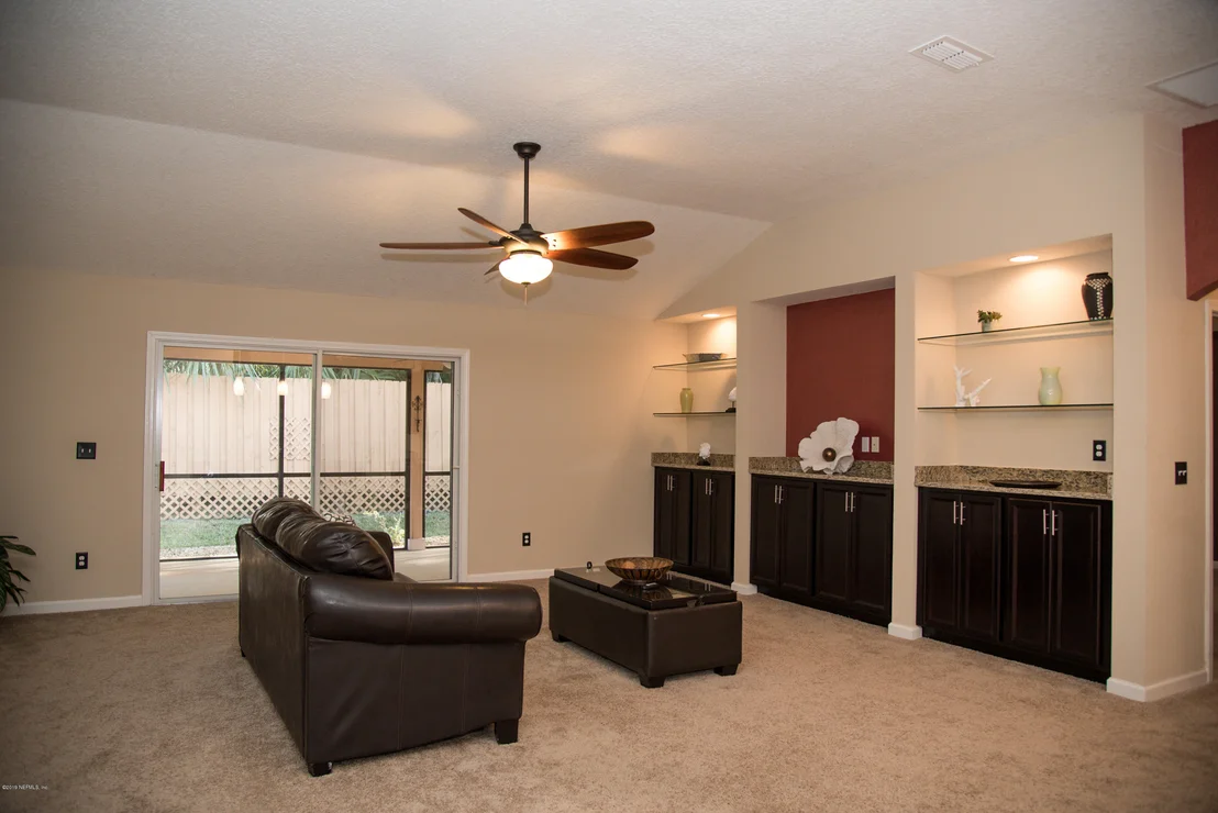 Photo of 137 GRAFFT Lane