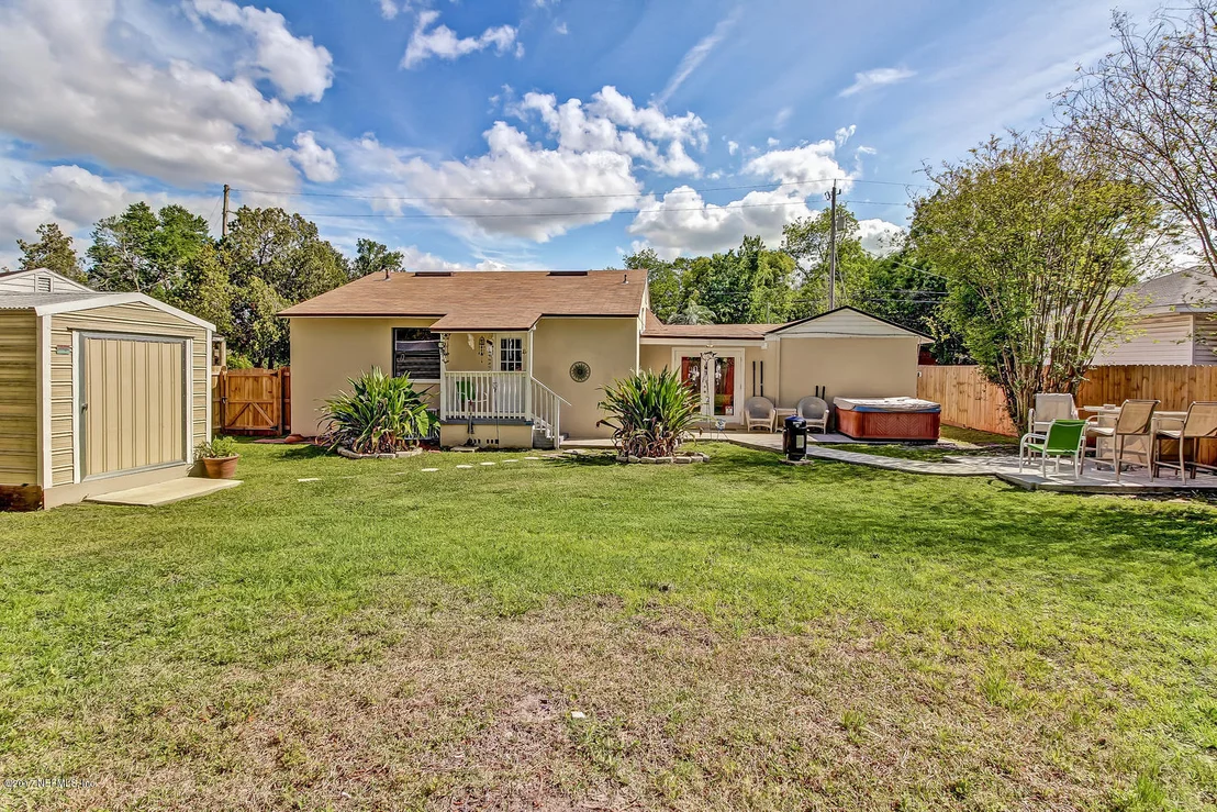 Photo of 4735 SEFA Circle N