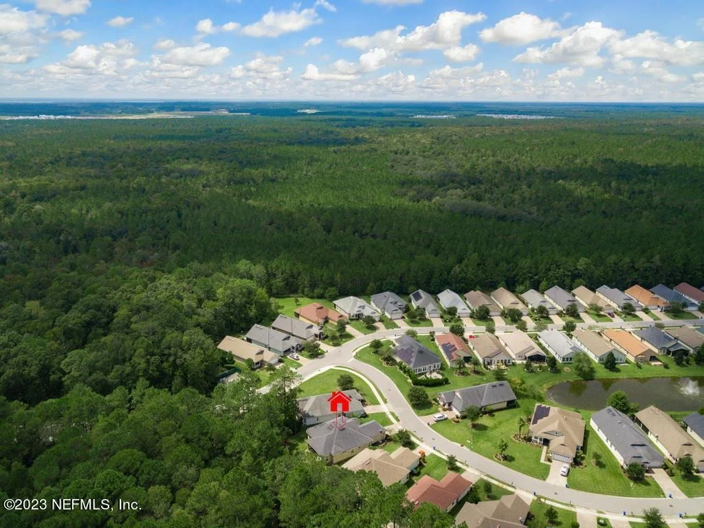 Photo of 1604 SUGAR LOAF Lane