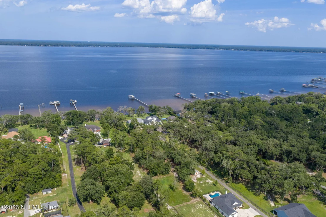 Photo of 1570 RIVER RISE Point