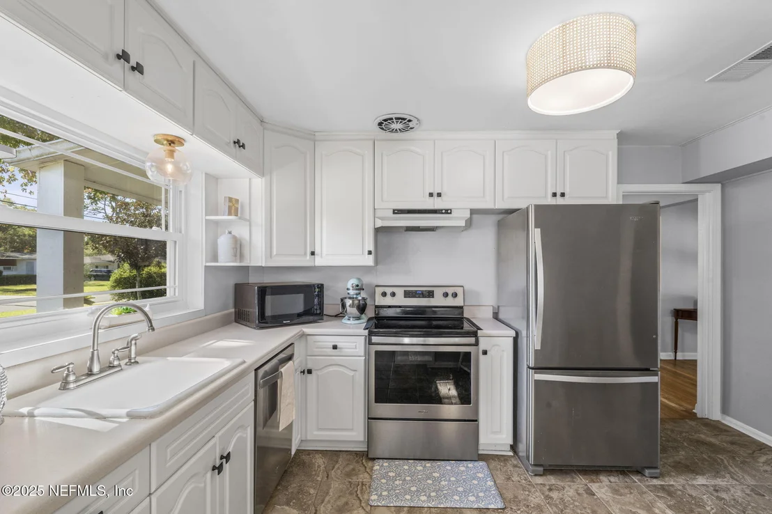 Photo of 4153 TRIESTE Place