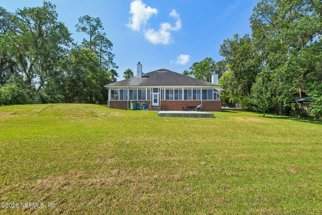 Photo of 3425 TROUT RIVER Boulevard