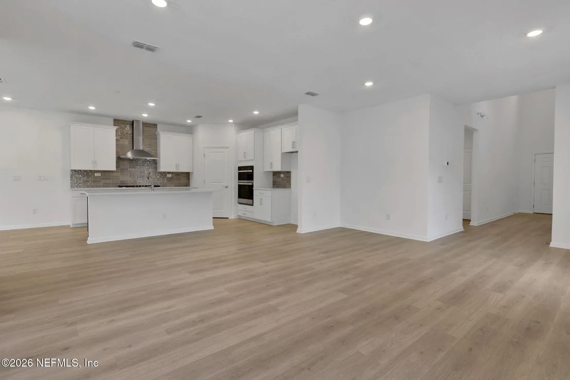 Photo of 189 LAKE FRANCES Drive