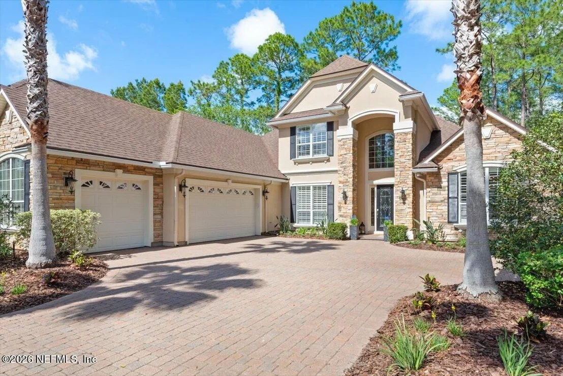 Photo of 240 ST JOHNS FOREST Boulevard