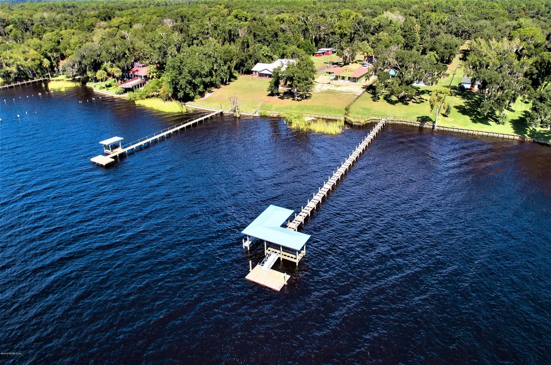 Photo of 263 W RIVER Road