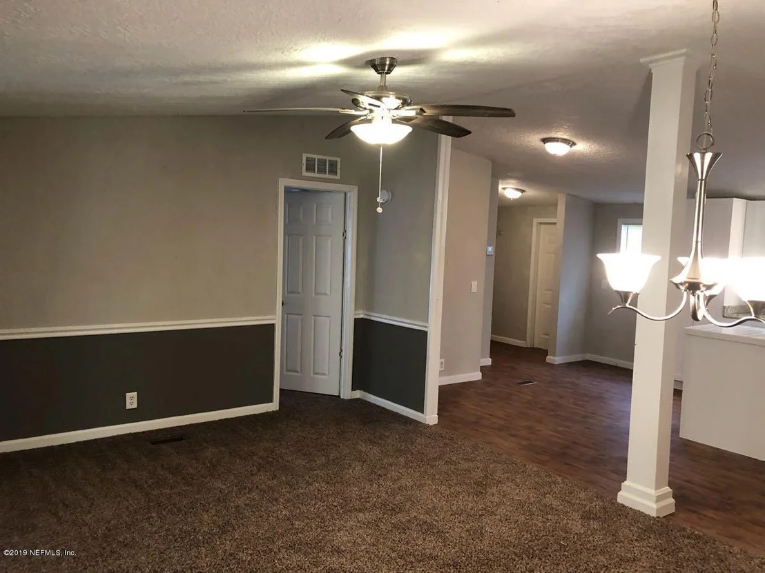 Photo of 7535 CANARY Road