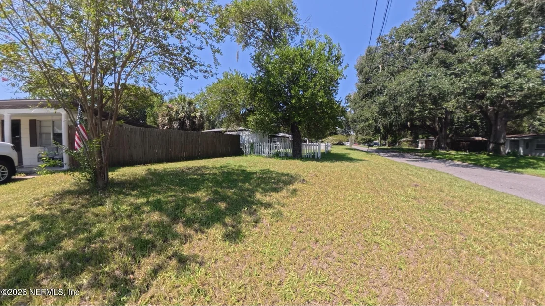 Photo of 6230 COMMODORE Drive