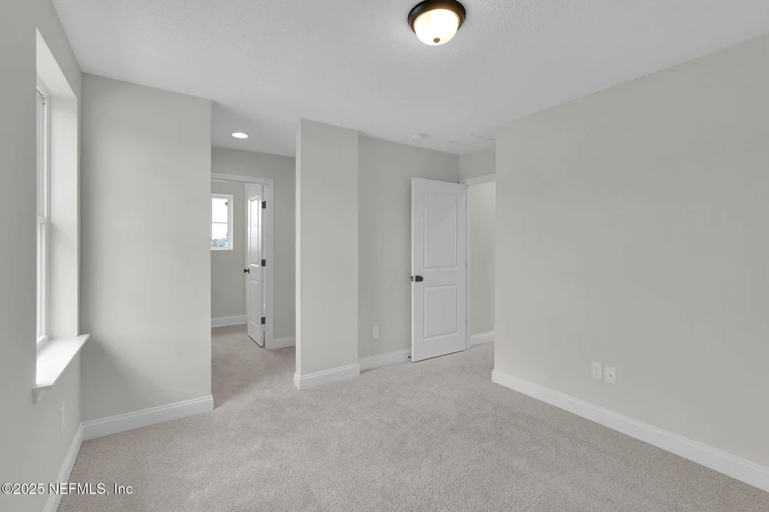 Photo of 329 REFLECTIONS Avenue