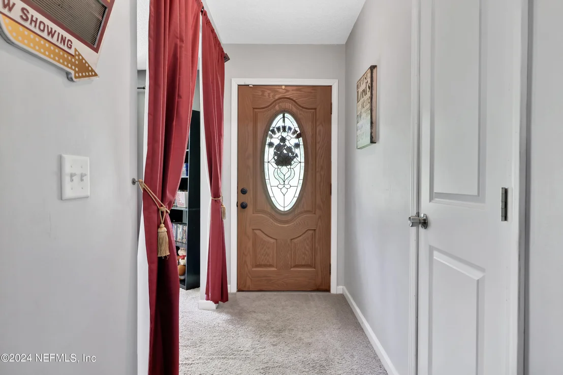 Photo of 803 NORTHFORK Road