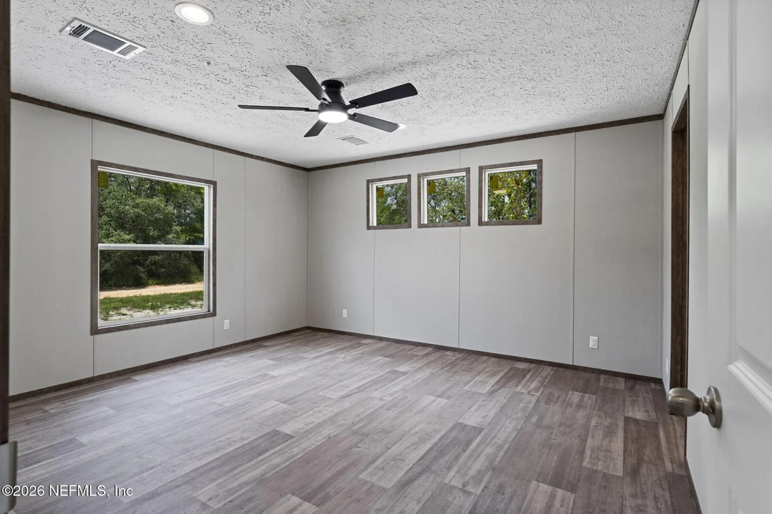 Photo of 7607 OAK FOREST Road
