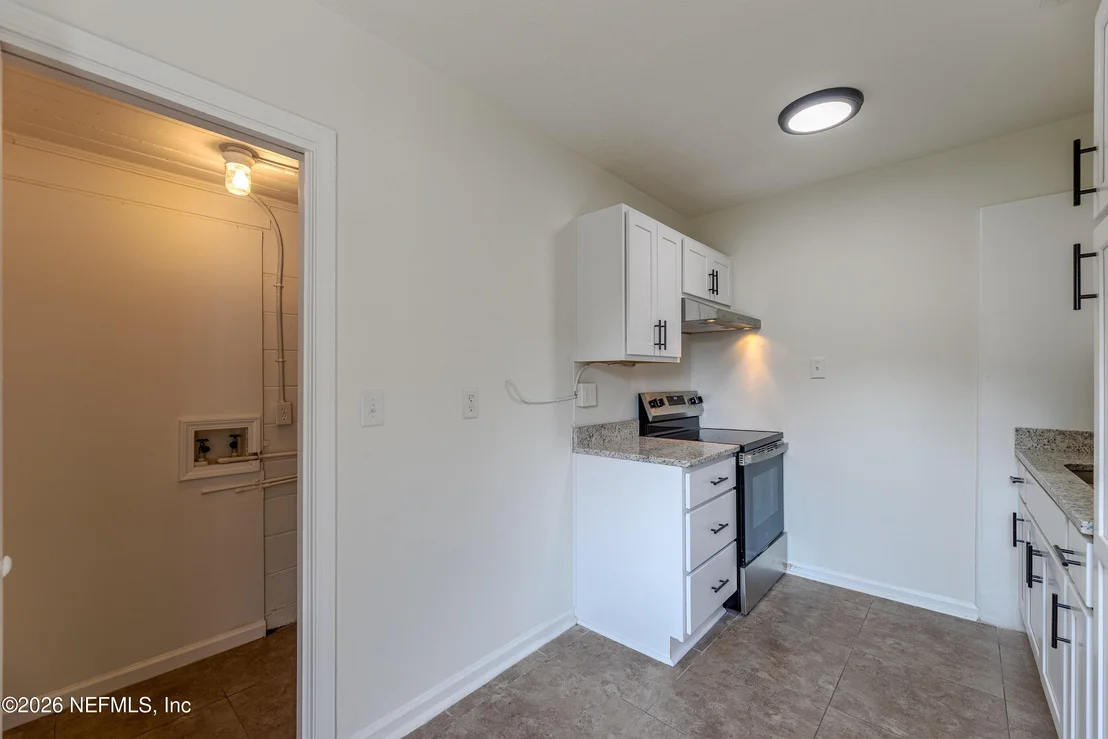 Photo of 9754 BUNCOME Road