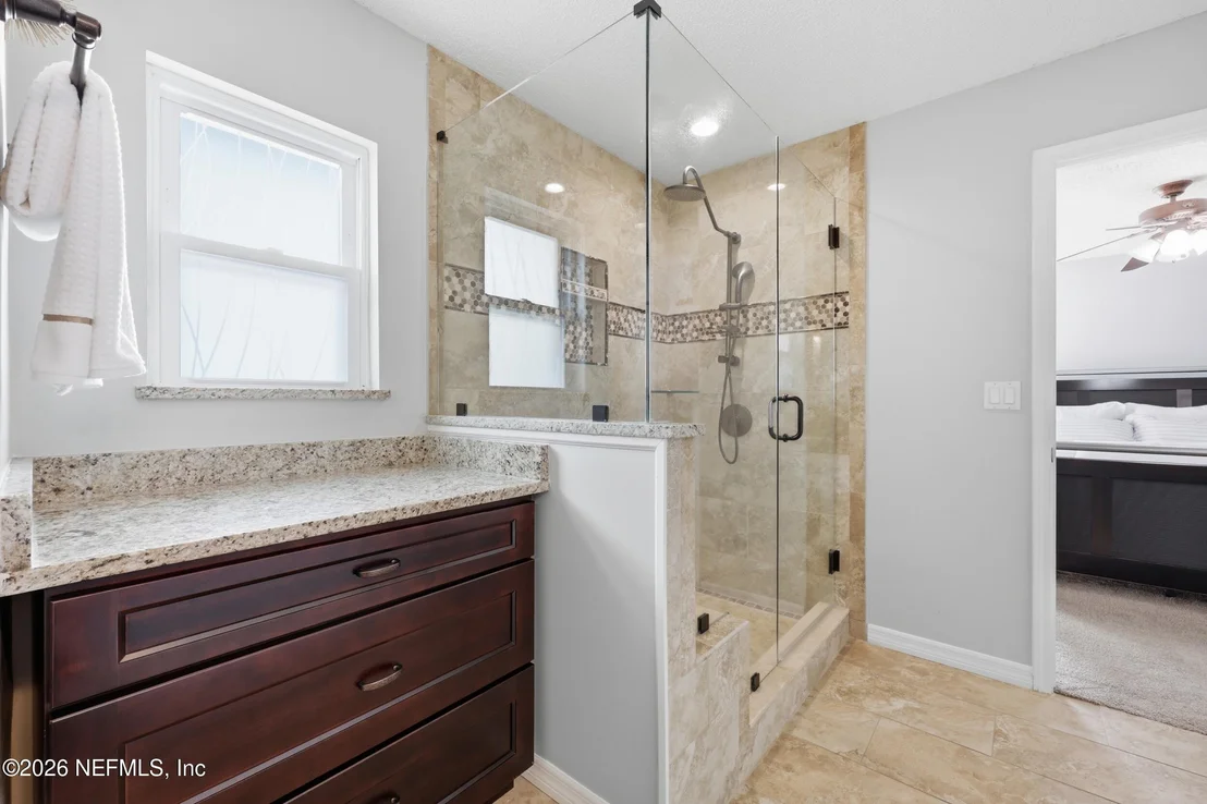 Photo of 2103 FOREST GATE Drive W