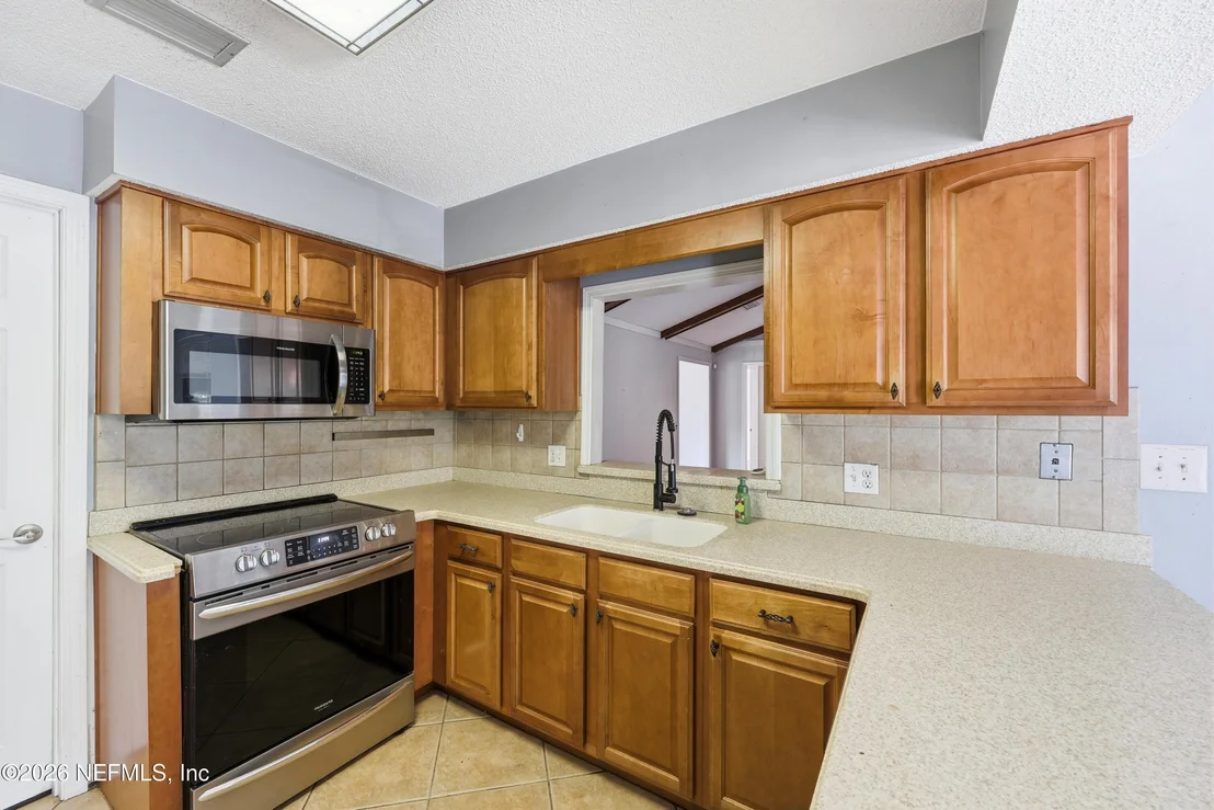 Photo of 346 FOXRIDGE Road