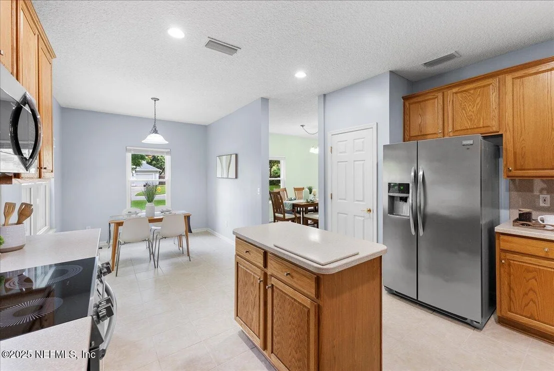 Photo of 629 PELHAM Road