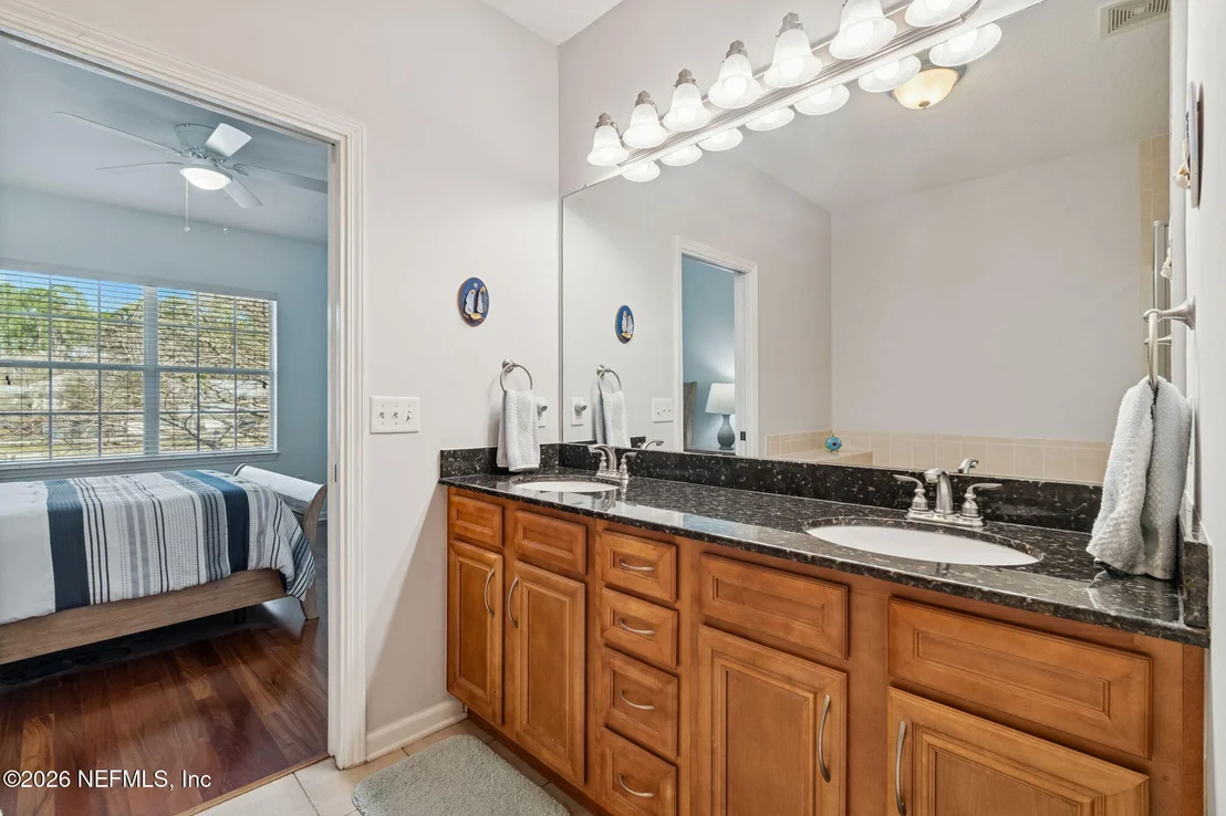 Photo of Unit 1005 at 175 BAYBERRY Circle