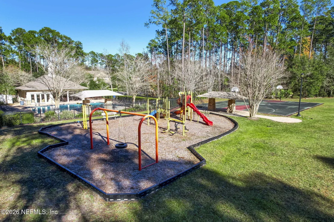 Photo of 321 ADDISON Court