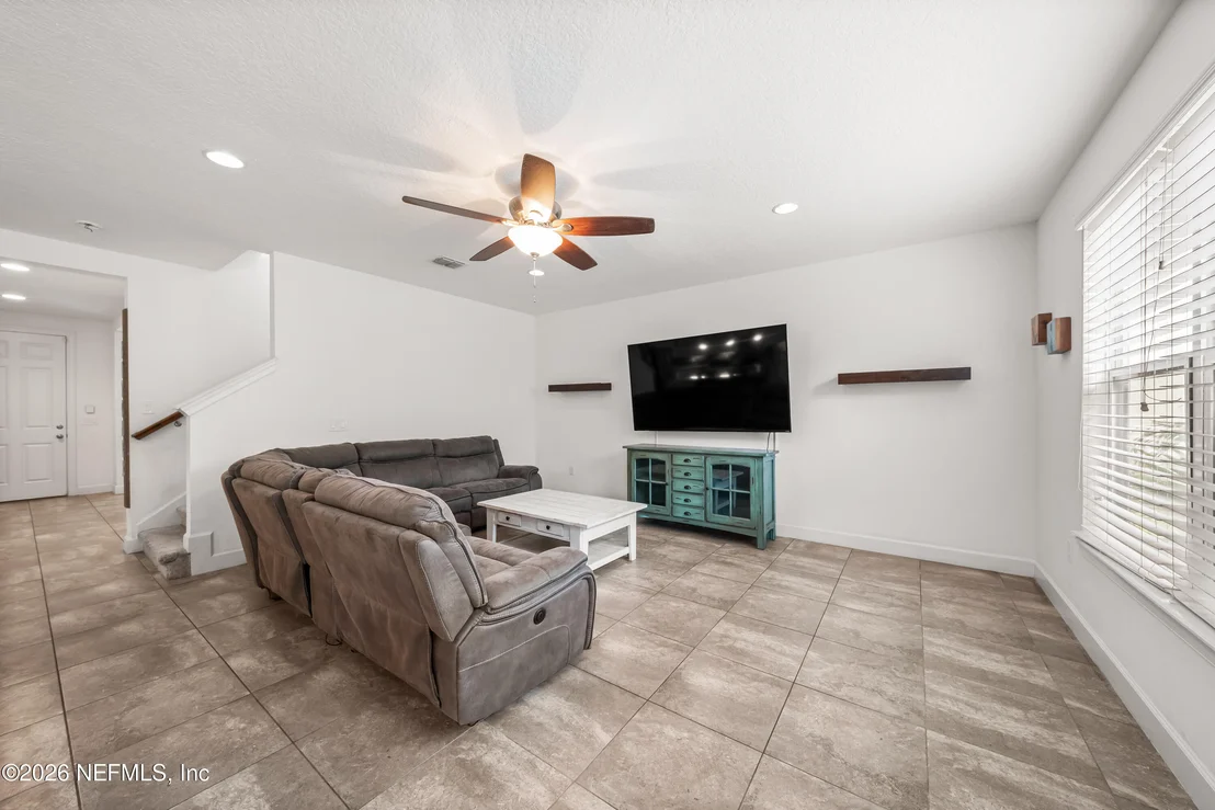 Photo of 341 ASPEN LEAF Drive