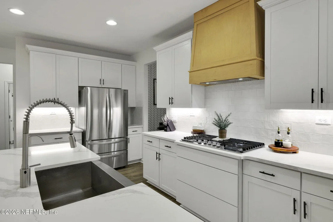 Photo of 523 WINDLEY Drive