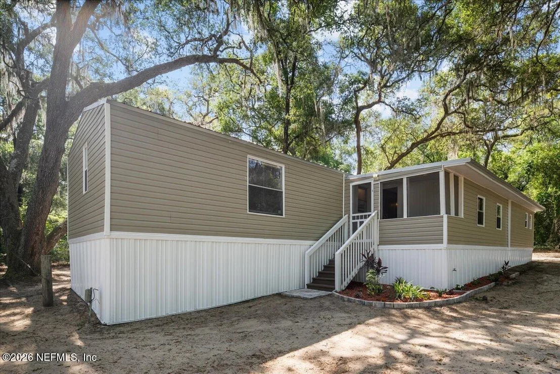 Photo of 113 BLUEGILL Drive