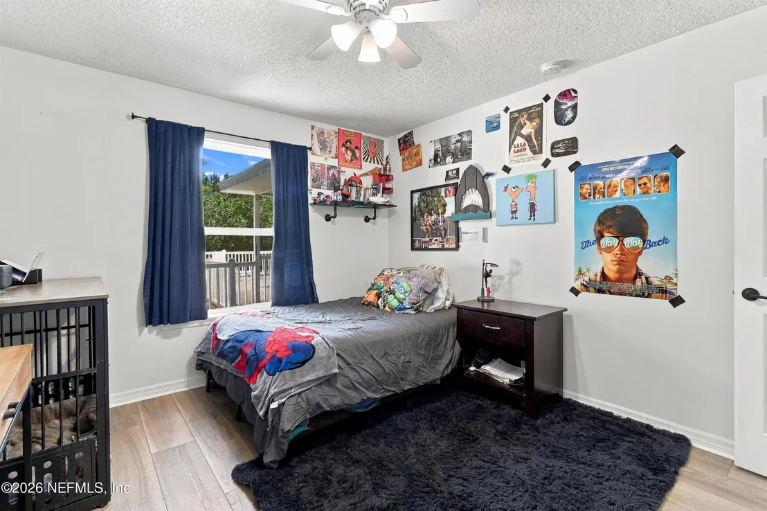Photo of 309 ELEMENTARY Way