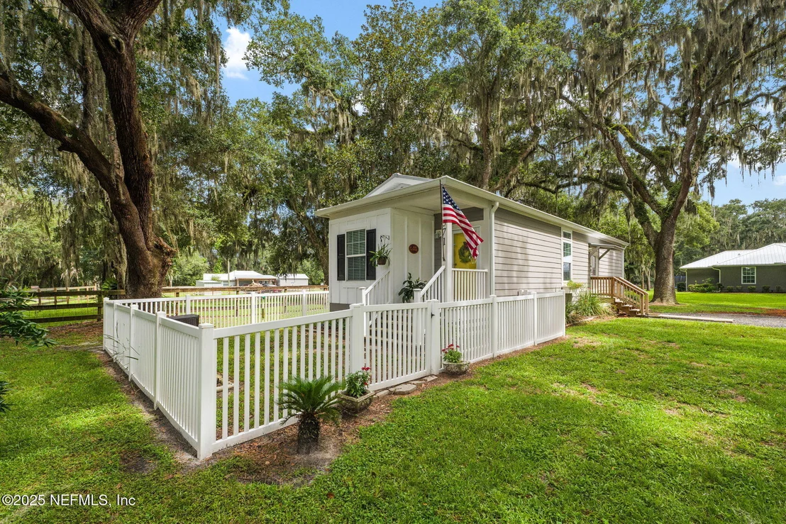 Photo of 4575 WOLFE Road