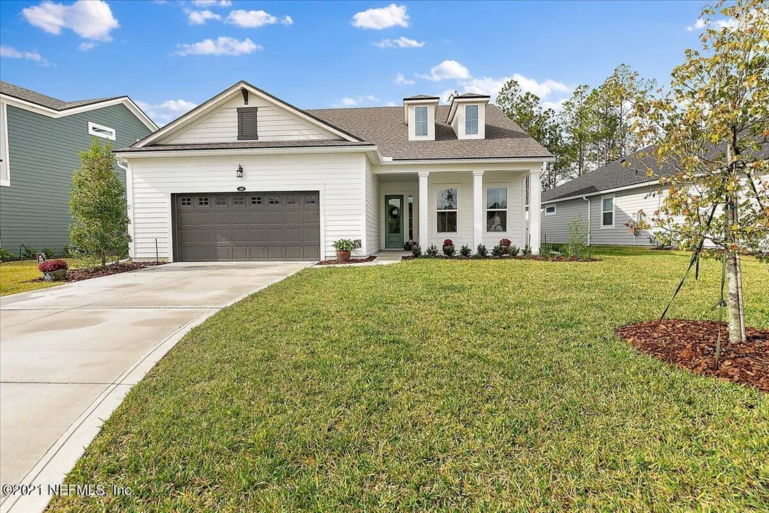Photo of 105 OAK SHADOW Place