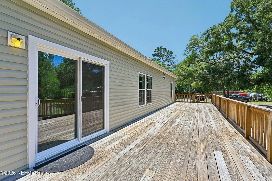Photo of 7945 COUNTY ROAD 13 N