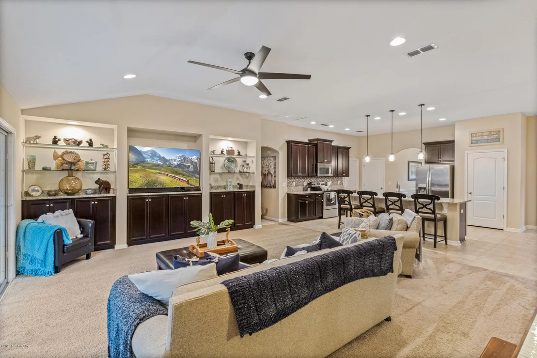 Photo of 105 SHADY BLUFF Court