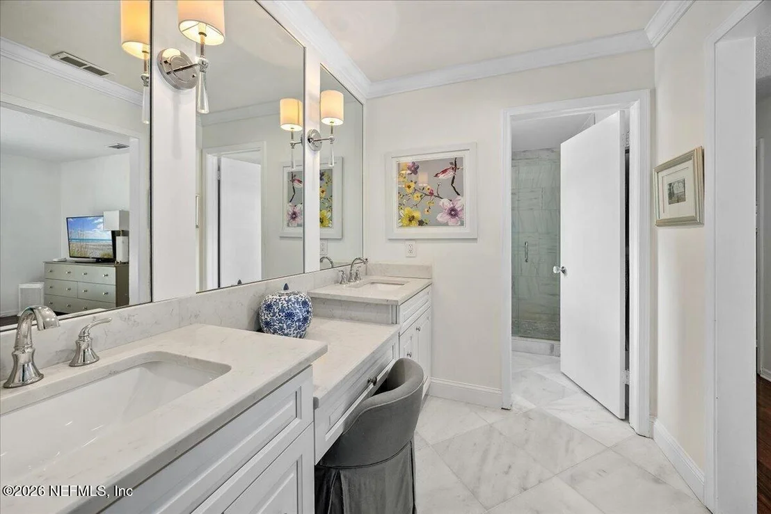 Photo of 8176 BLUE JAY Lane