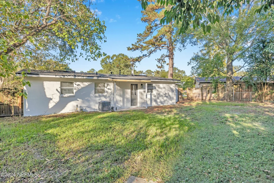 Photo of 6520 PARVIN Drive