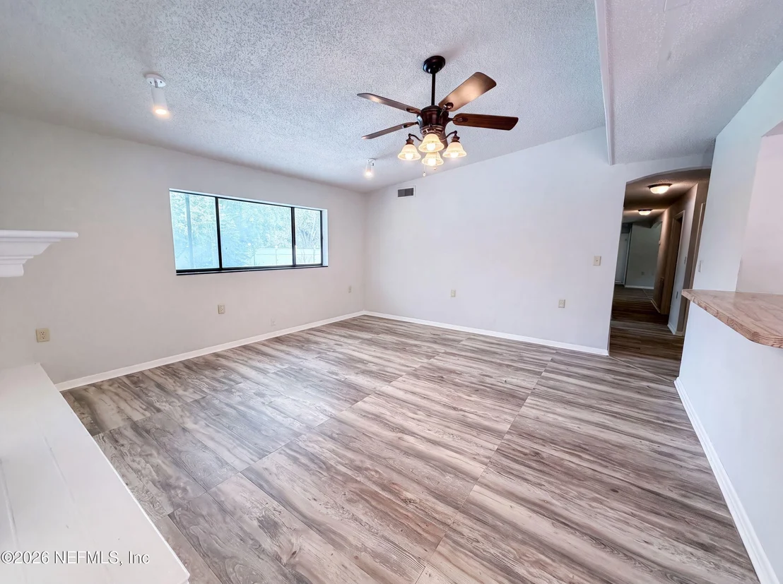 Photo of 1605 RAIFORD Road
