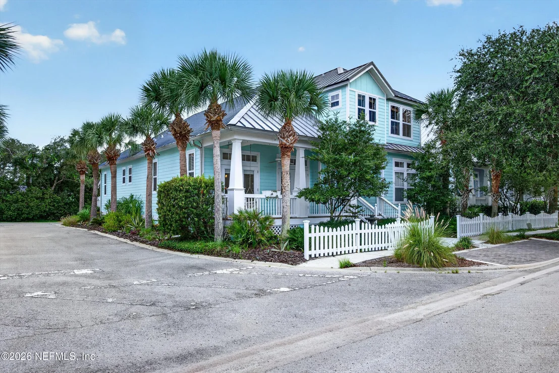 Photo of 117 ISLAND COTTAGE Way