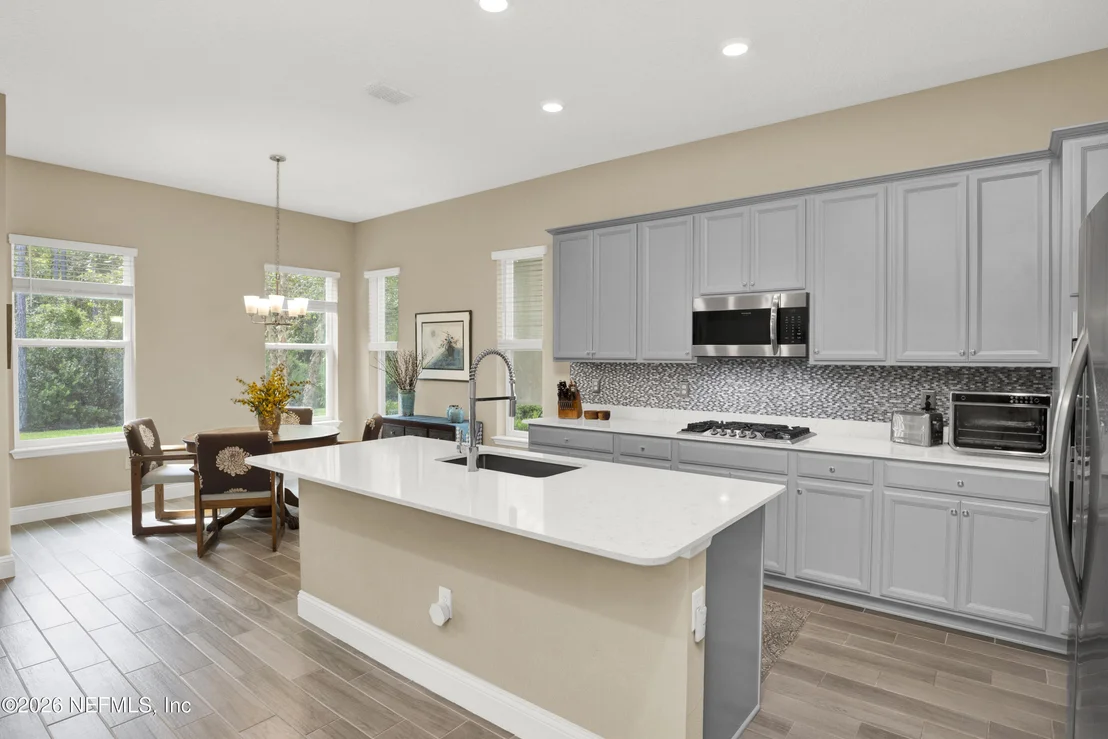 Photo of 86 WHEELWRIGHT Lane