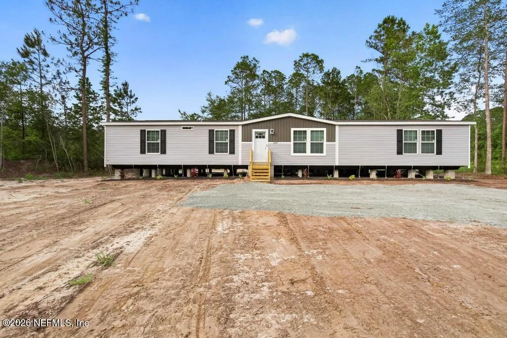 Photo of 2817 SPRING Drive