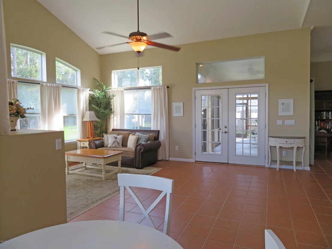 Photo of 137 STRAWBERRY Lane