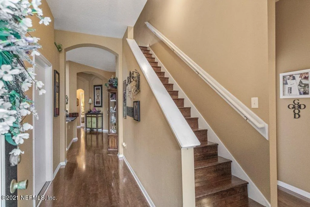 Photo of 581 LONGMILL Lane