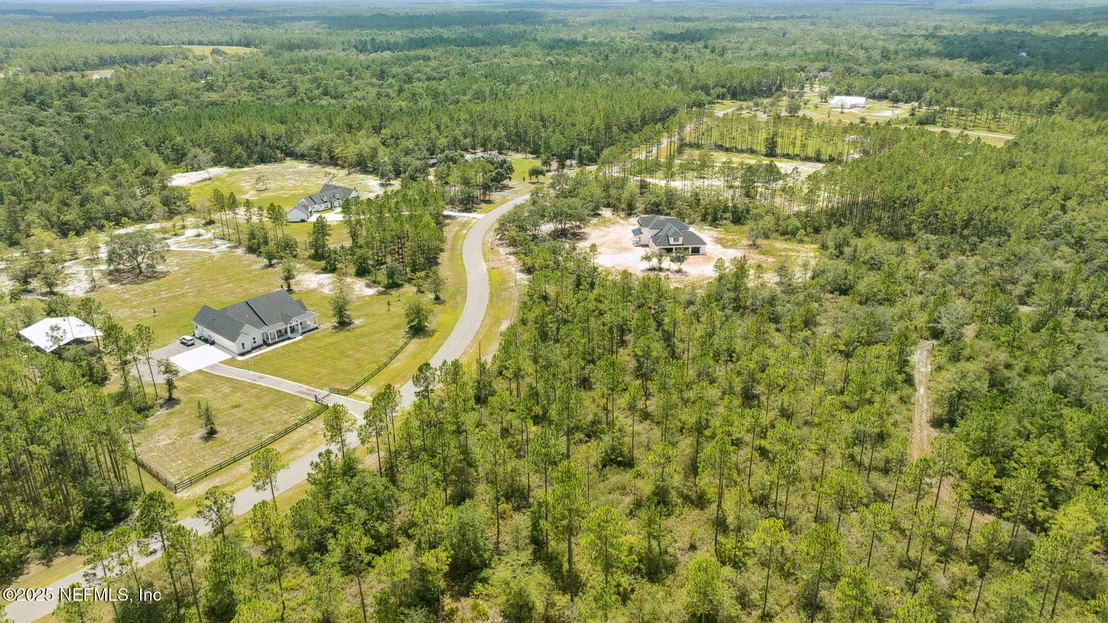 Photo of 14079 DUNROVEN Drive