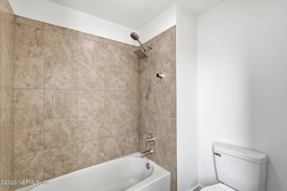 Photo of 620 HOWLAND Drive