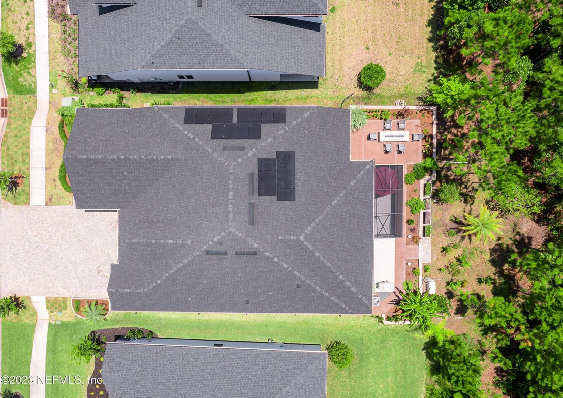 Photo of 309 GLENNEYRE Circle