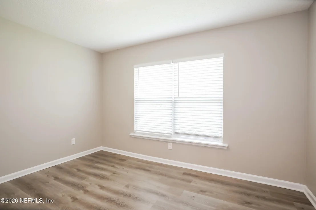 Photo of 236 ELLSWORTH Circle