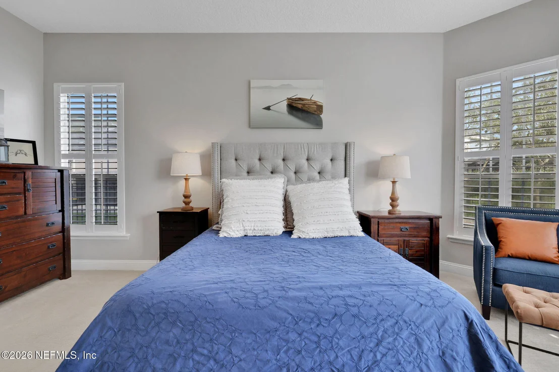 Photo of 1005 MEADOW VIEW Lane