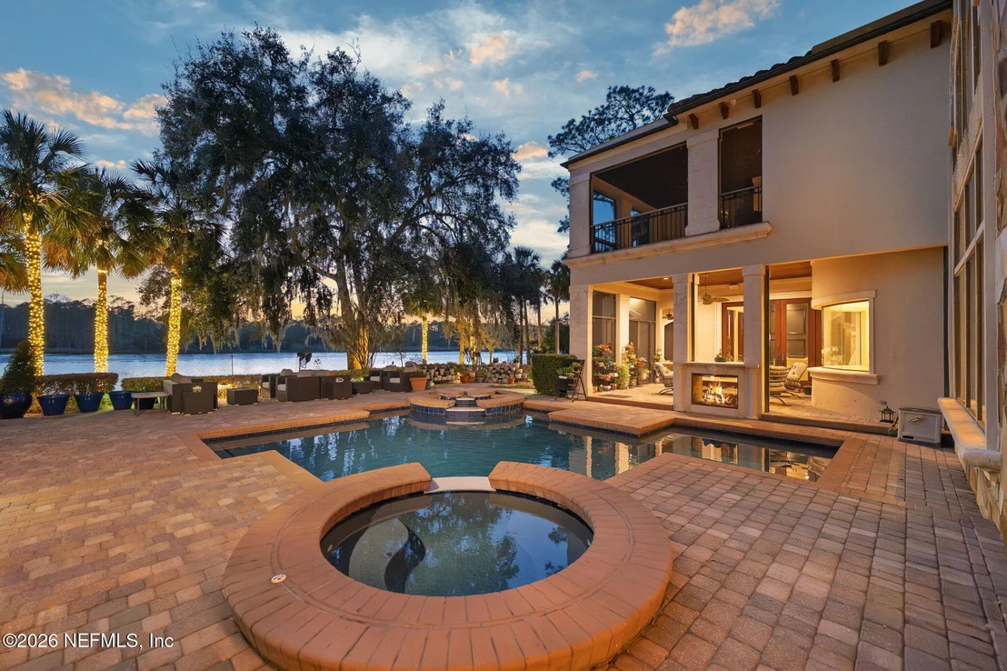 Photo of 24733 HARBOUR VIEW Drive