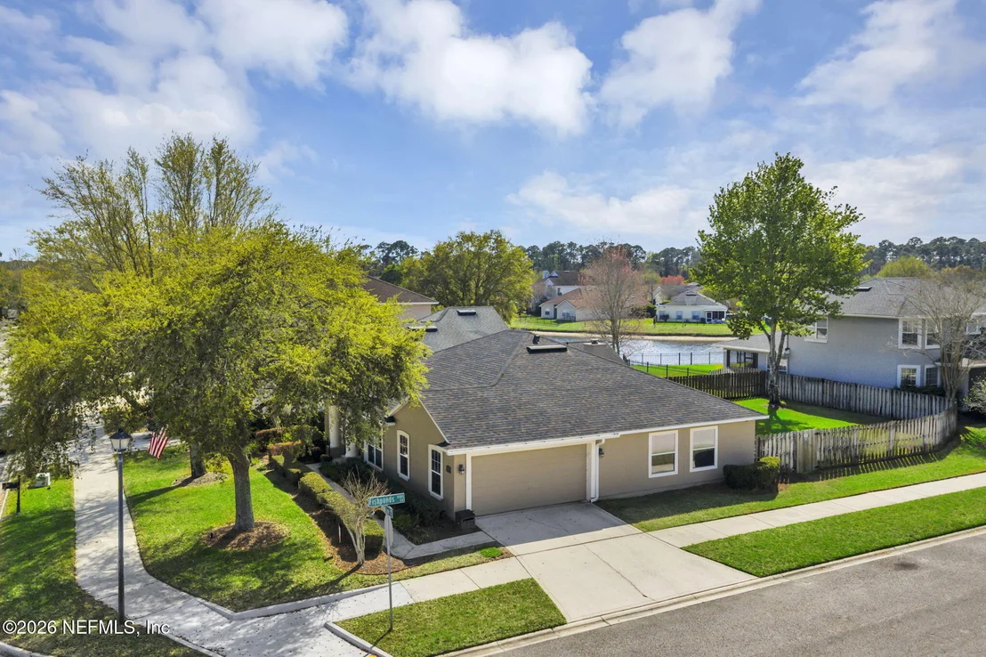 Photo of 13696 DEVAN LEE Drive E