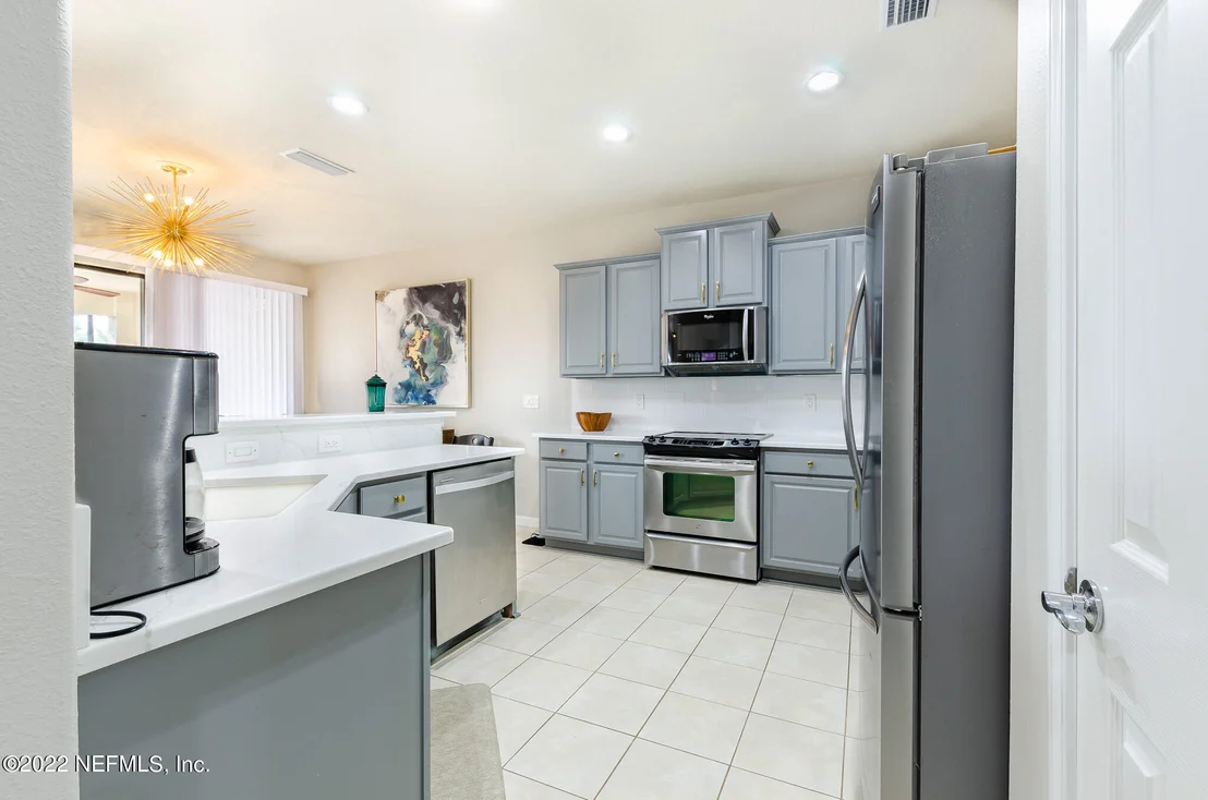 Photo of 203 RIVER RUN Boulevard